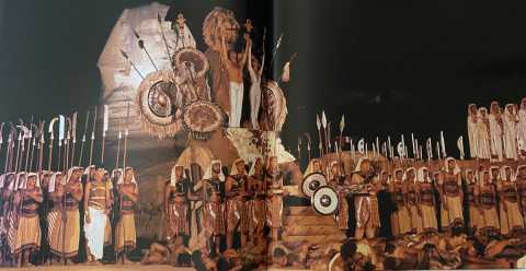 Bari, la storia dell'Orchestra del Petruzzelli e di quell'Aida rappresentata "sotto le Piramidi"  